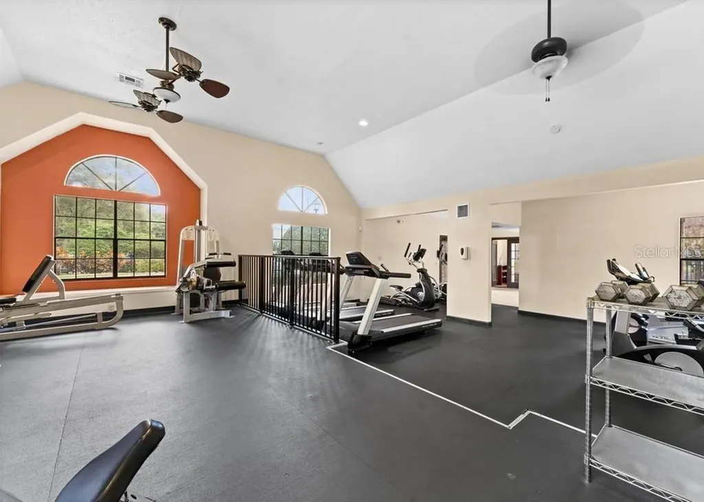 420 Forestway Circle Altamonte Springs FL 32701