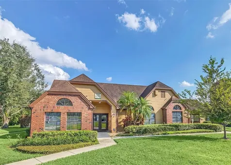 420 Forestway Circle Altamonte Springs FL 32701