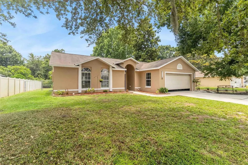 1564 Cypress Woods Circle St Cloud FL 34772