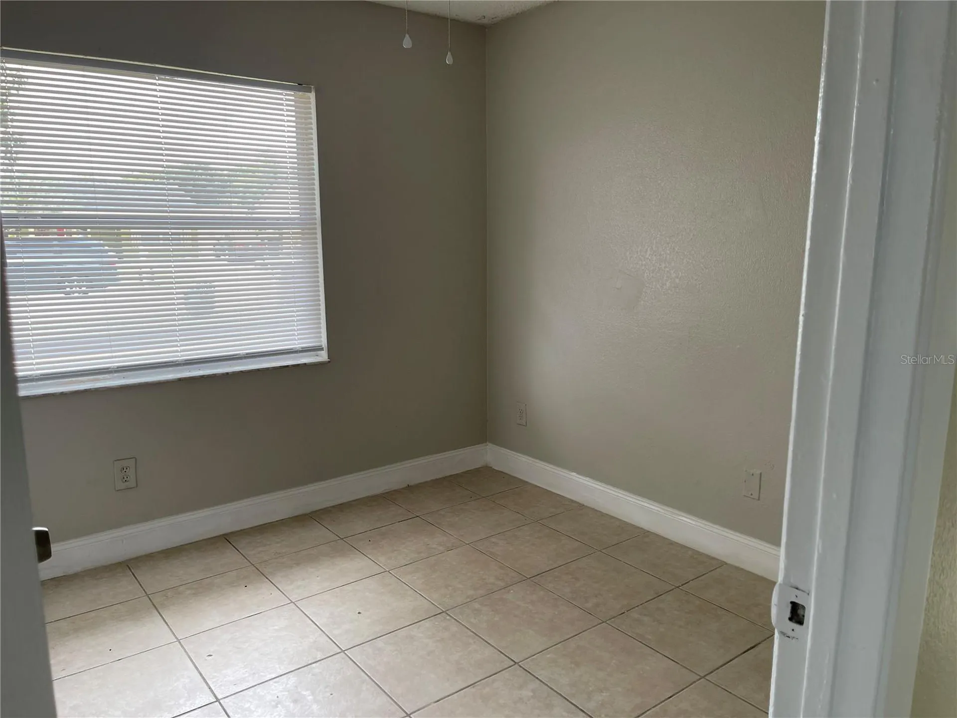 4321 Chateau Road Orlando FL 32808