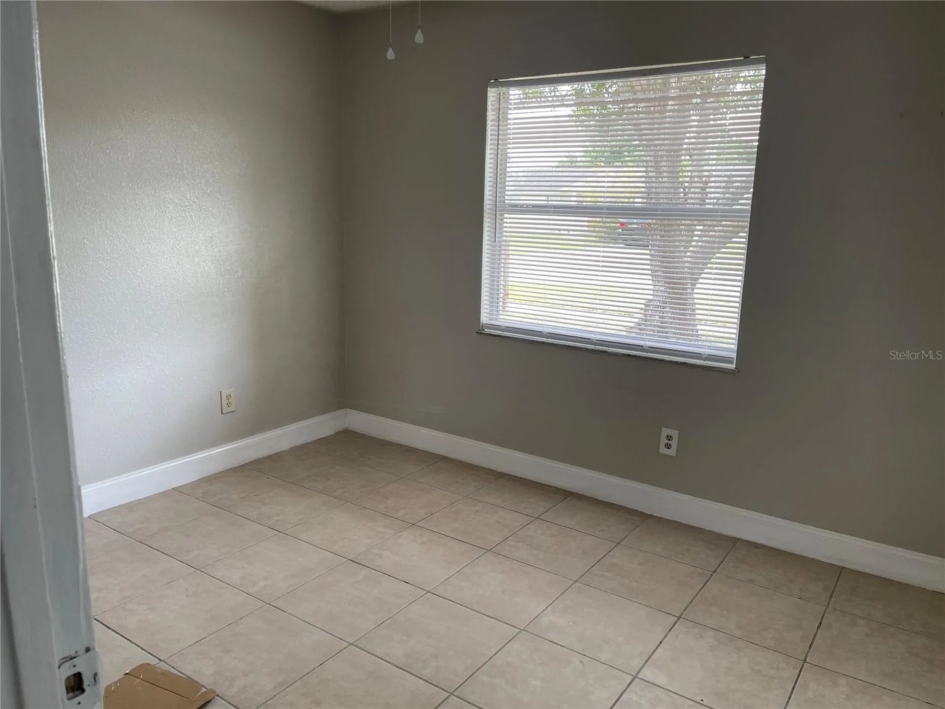 4321 Chateau Road Orlando FL 32808