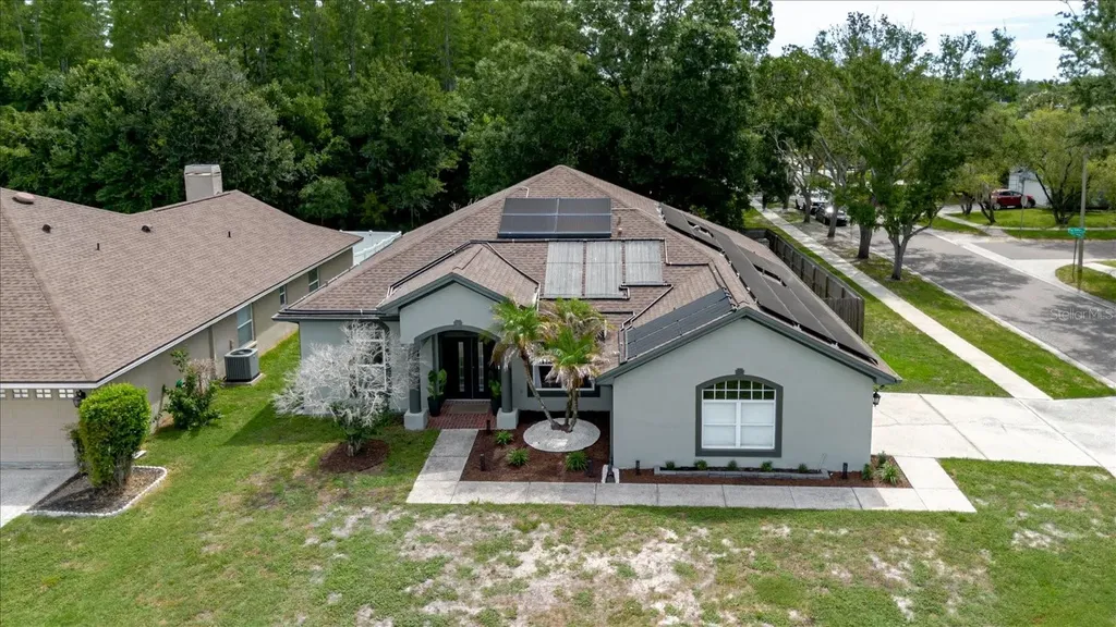 9601 Regents Park Drive Tampa FL 33647