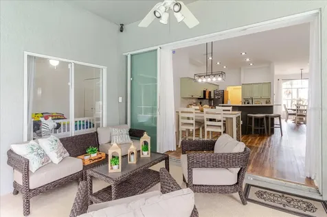 9601 Regents Park Drive Tampa FL 33647