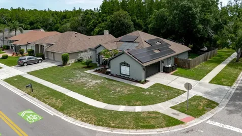 9601 Regents Park Drive Tampa FL 33647
