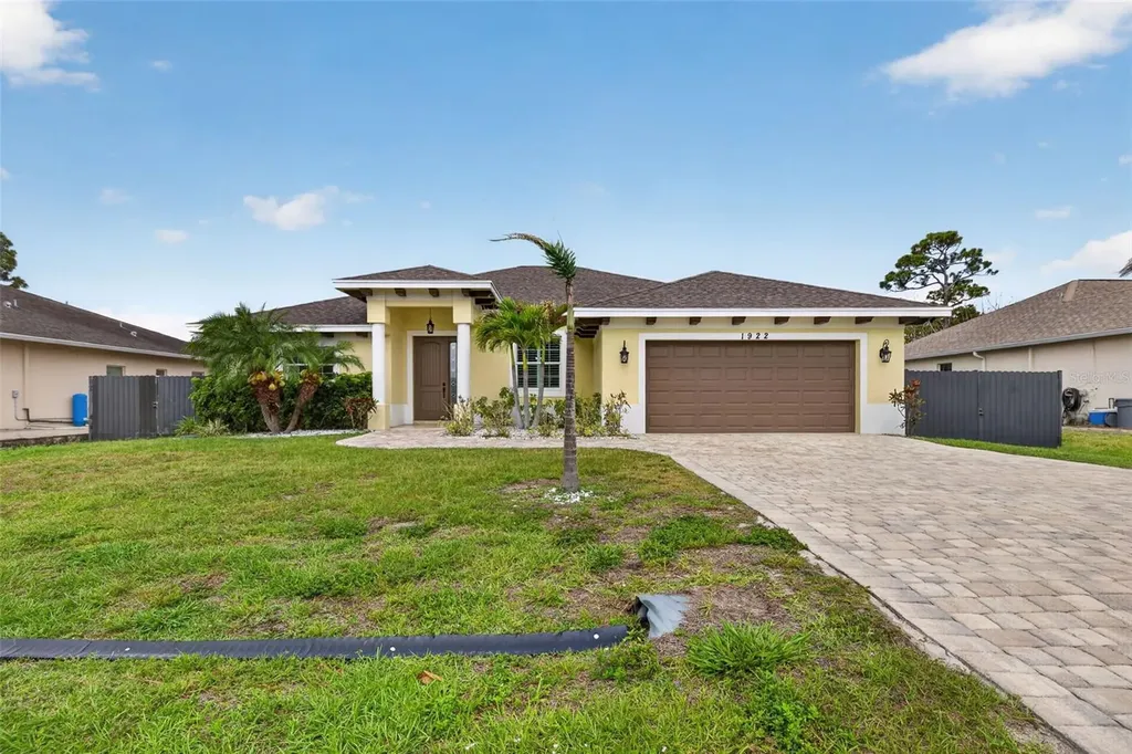 1922 SE Camilo Street Port St Lucie FL 34952