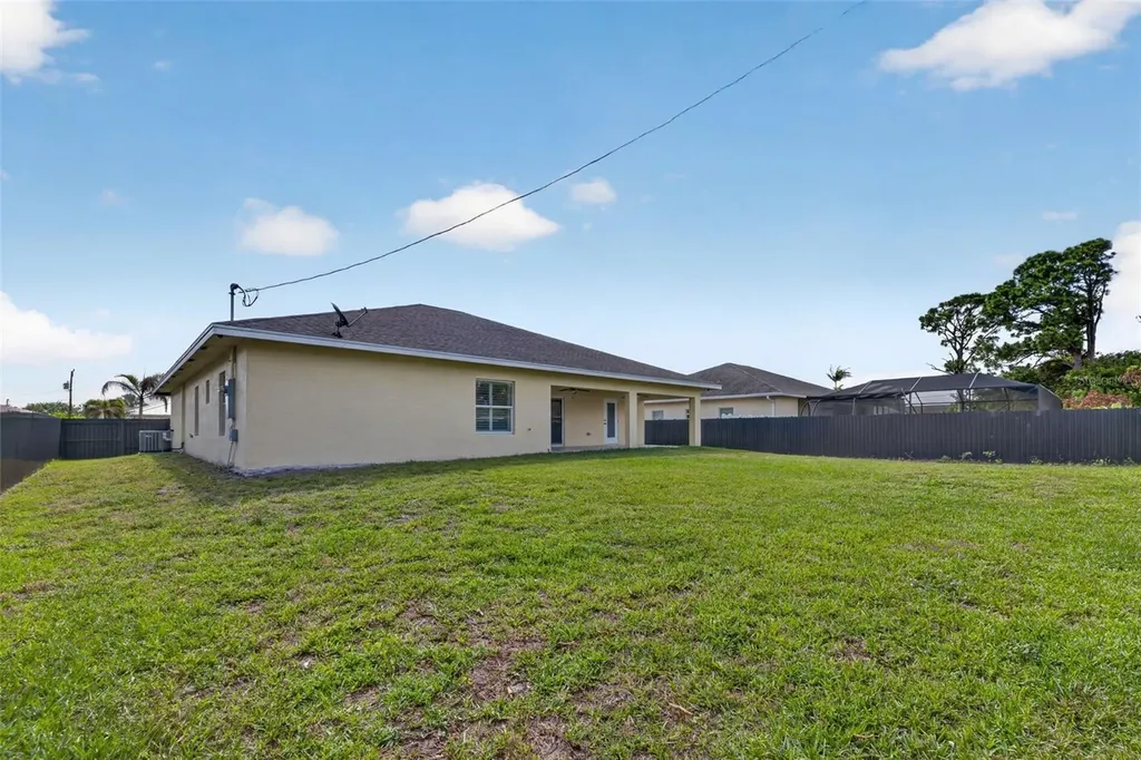 1922 SE Camilo Street Port St Lucie FL 34952