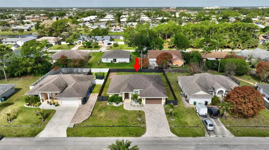 1922 SE Camilo Street Port St Lucie FL 34952