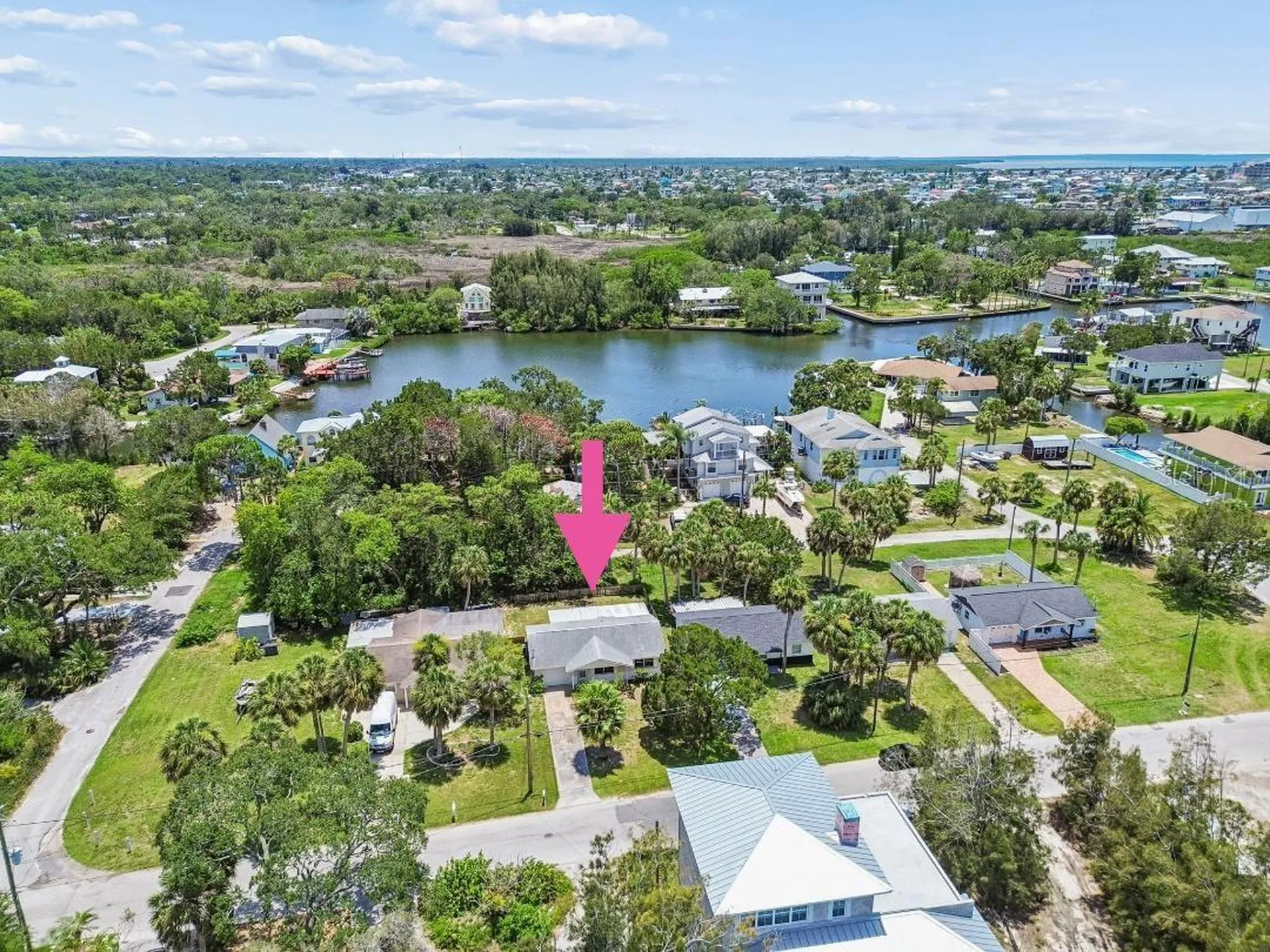 6826 Driftwood Drive Hudson FL 34667