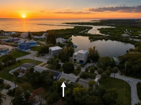 6826 Driftwood Drive Hudson FL 34667