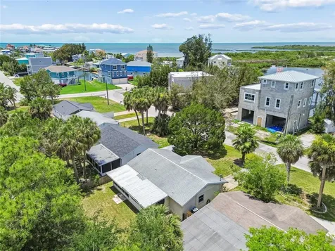 6826 Driftwood Drive Hudson FL 34667