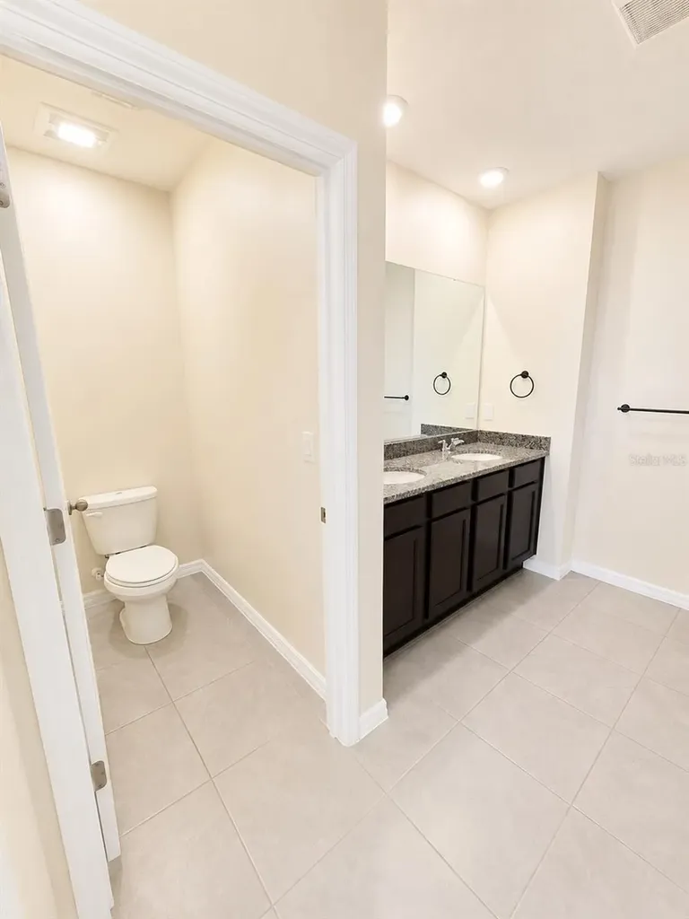 2450 Taloncrest Court Eagle Lake FL 33839