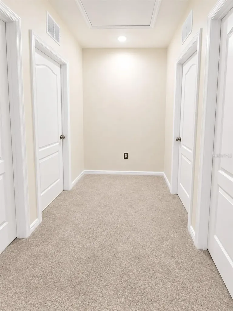 2450 Taloncrest Court Eagle Lake FL 33839