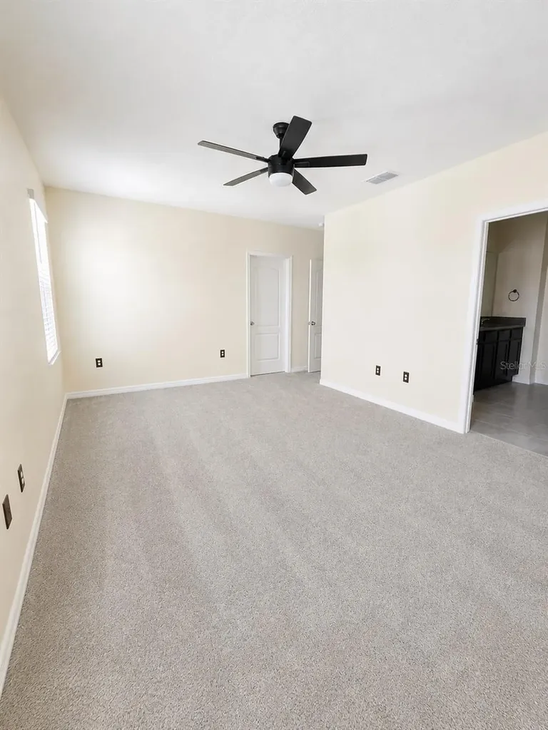 2450 Taloncrest Court Eagle Lake FL 33839