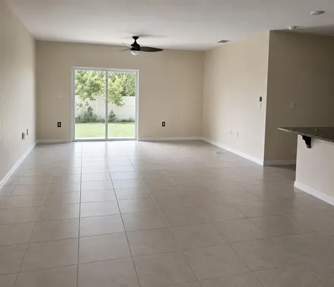2450 Taloncrest Court Eagle Lake FL 33839