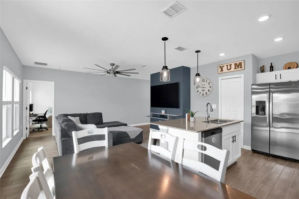 3078 Blue Bonnet Lane Osteen FL 32764