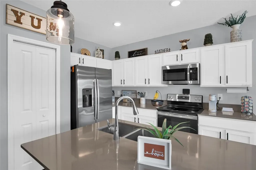 3078 Blue Bonnet Lane Osteen FL 32764