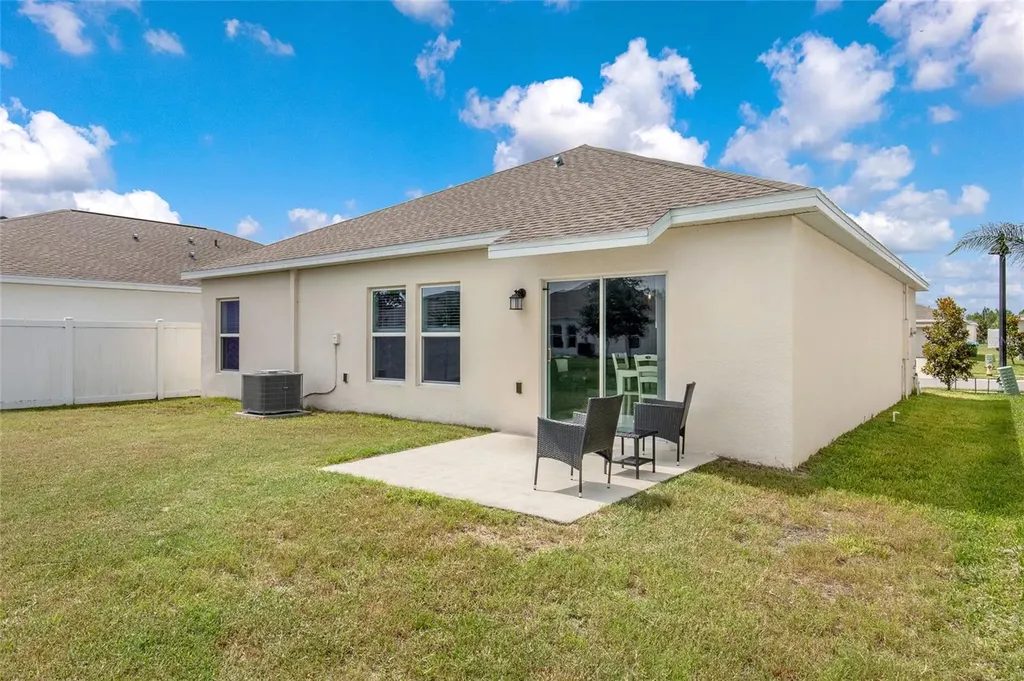 3078 Blue Bonnet Lane Osteen FL 32764