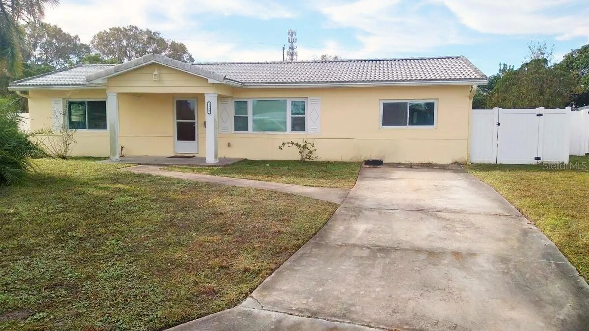 1770 63rd Avenue N St Petersburg FL 33702