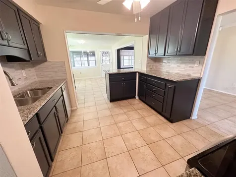 1770 63rd Avenue N St Petersburg FL 33702