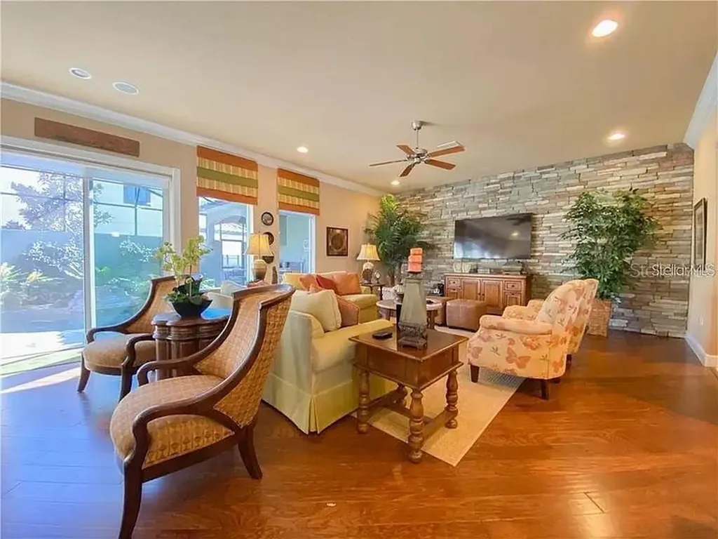 2810 Swoop Circle Kissimmee FL 34741