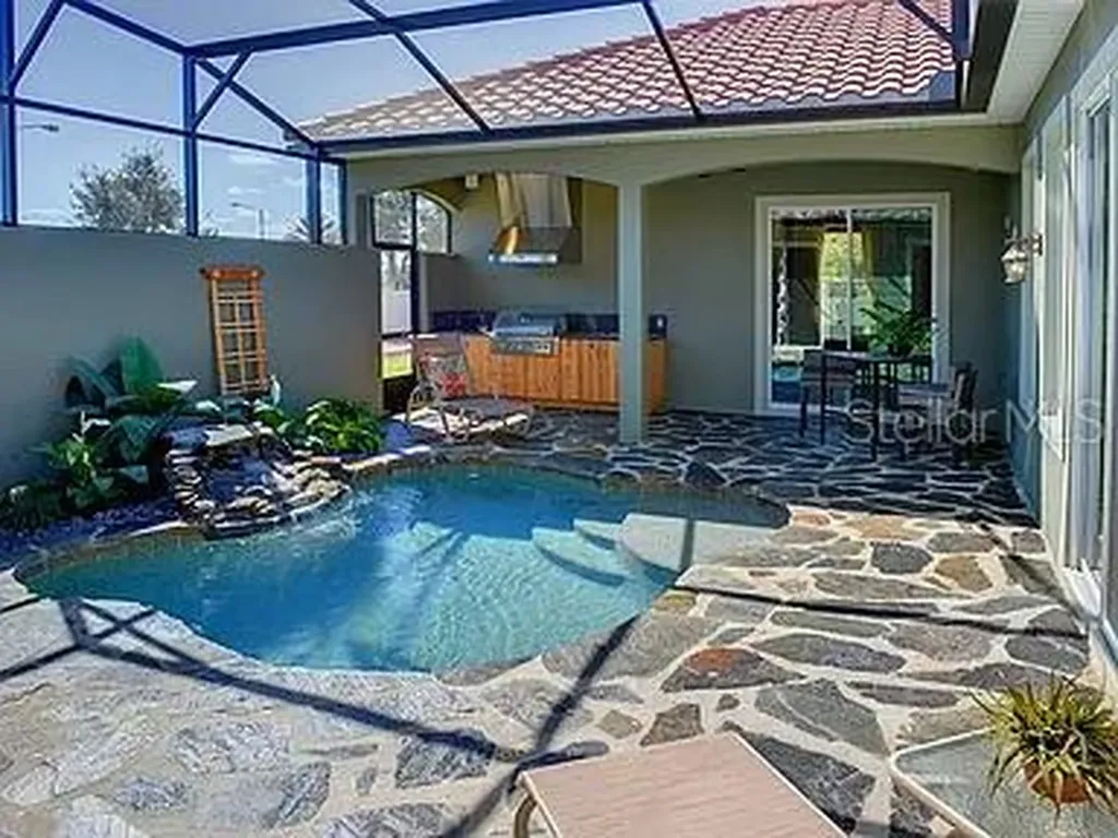 2810 Swoop Circle Kissimmee FL 34741