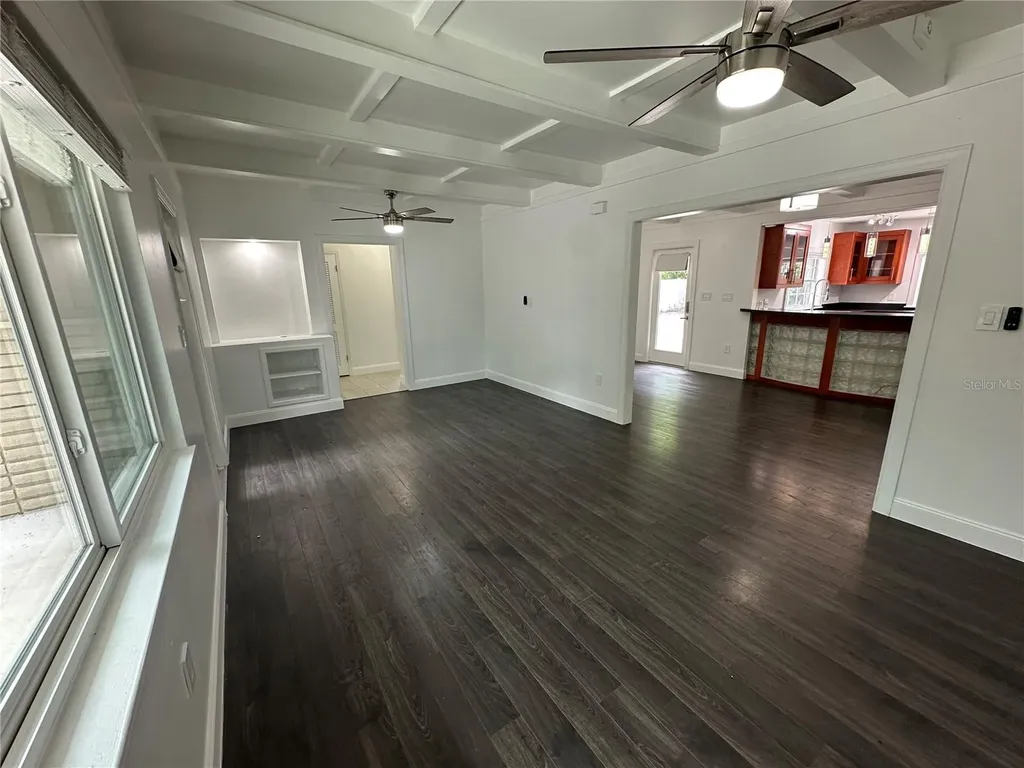 2559 E Paulstan Court Sarasota FL 34237