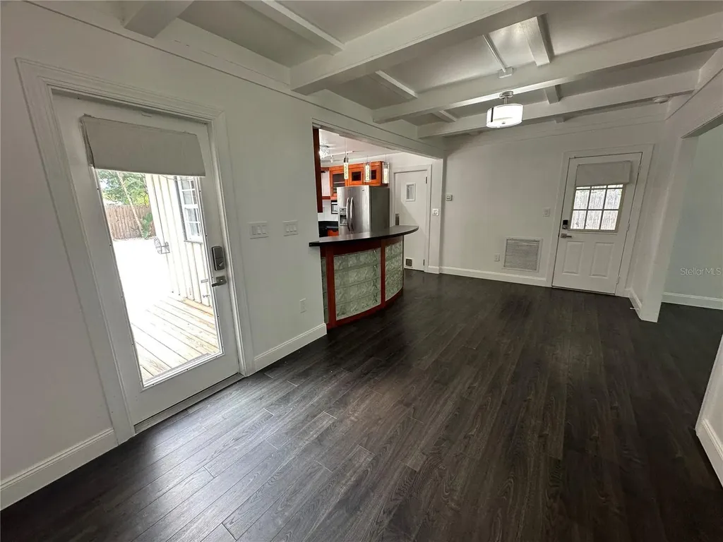 2559 E Paulstan Court Sarasota FL 34237