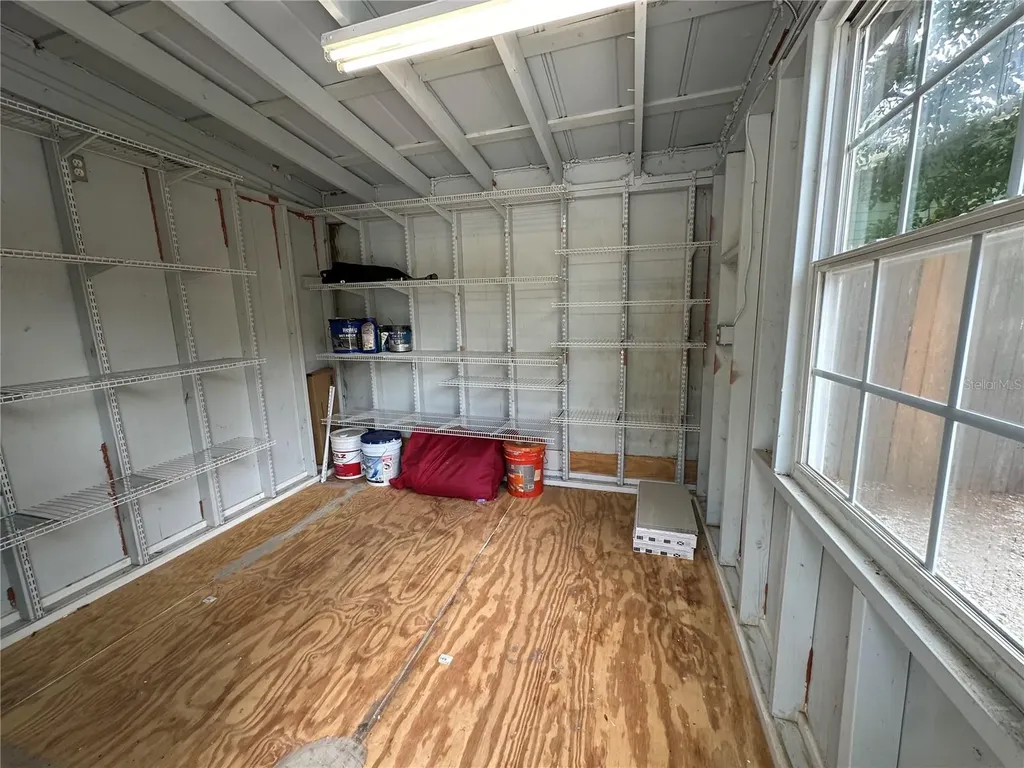 2559 E Paulstan Court Sarasota FL 34237