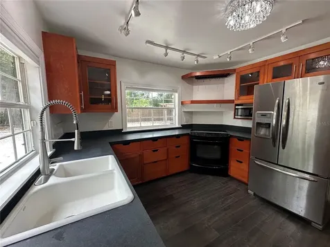 2559 E Paulstan Court Sarasota FL 34237