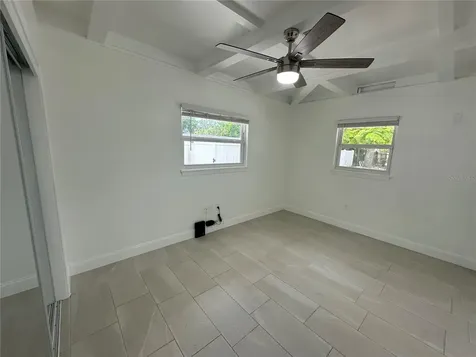 2559 E Paulstan Court Sarasota FL 34237
