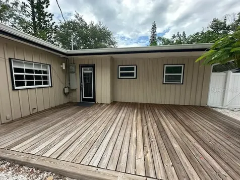 2559 E Paulstan Court Sarasota FL 34237