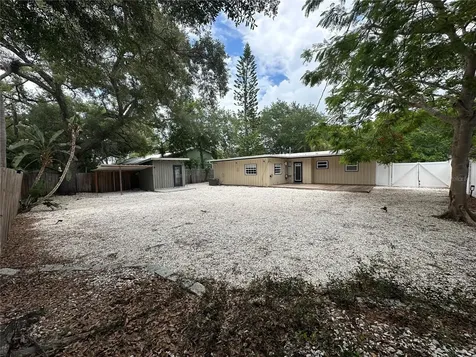 2559 E Paulstan Court Sarasota FL 34237