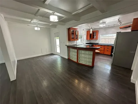 2559 E Paulstan Court Sarasota FL 34237