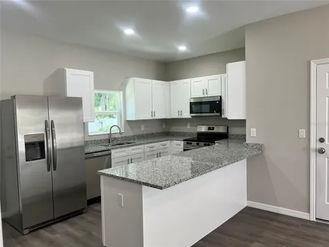 5008 Finders Court Tampa FL 33617