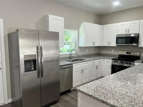 5008 Finders Court Tampa FL 33617