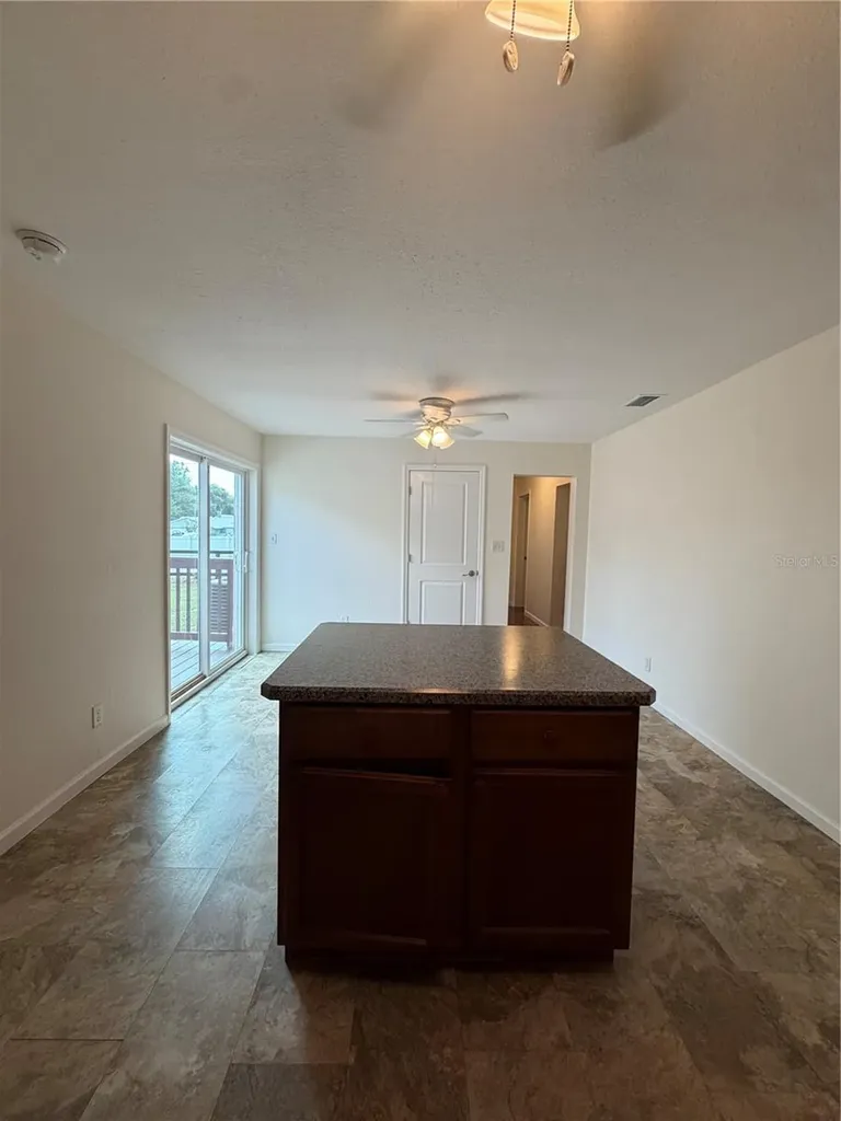 609 Gray Avenue Wildwood FL 34785