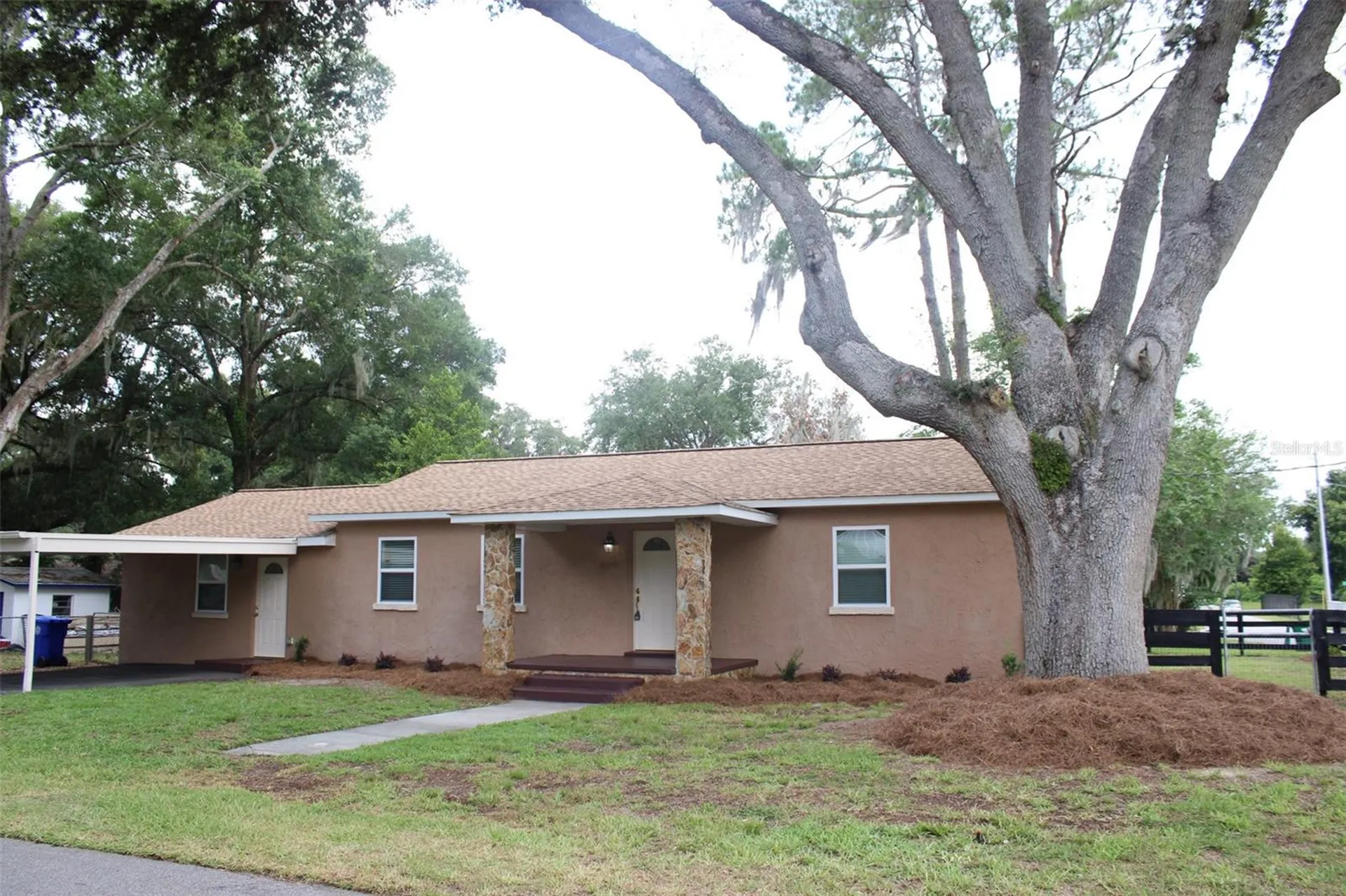 609 Gray Avenue Wildwood FL 34785