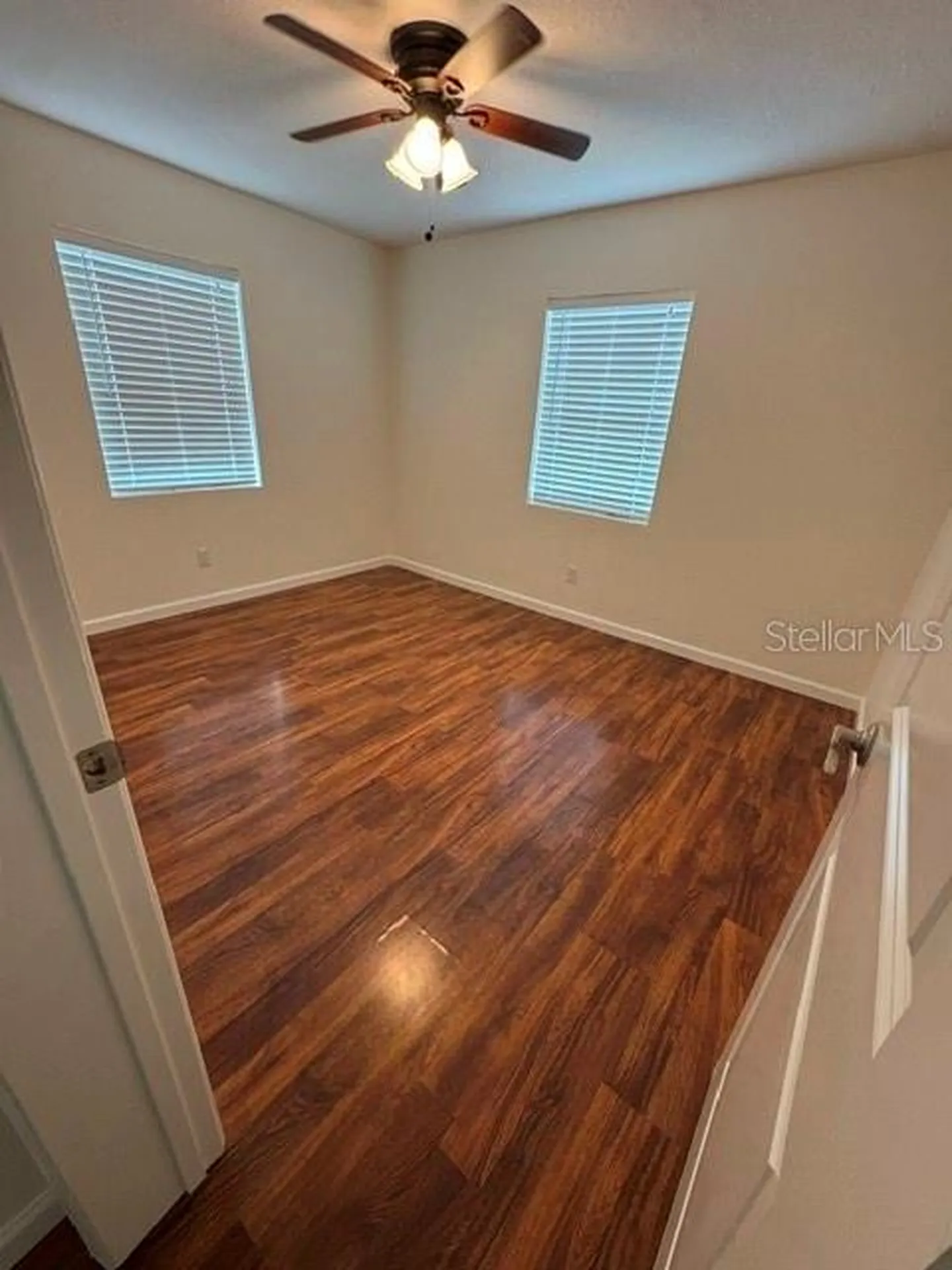 609 Gray Avenue Wildwood FL 34785