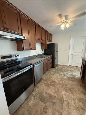 609 Gray Avenue Wildwood FL 34785