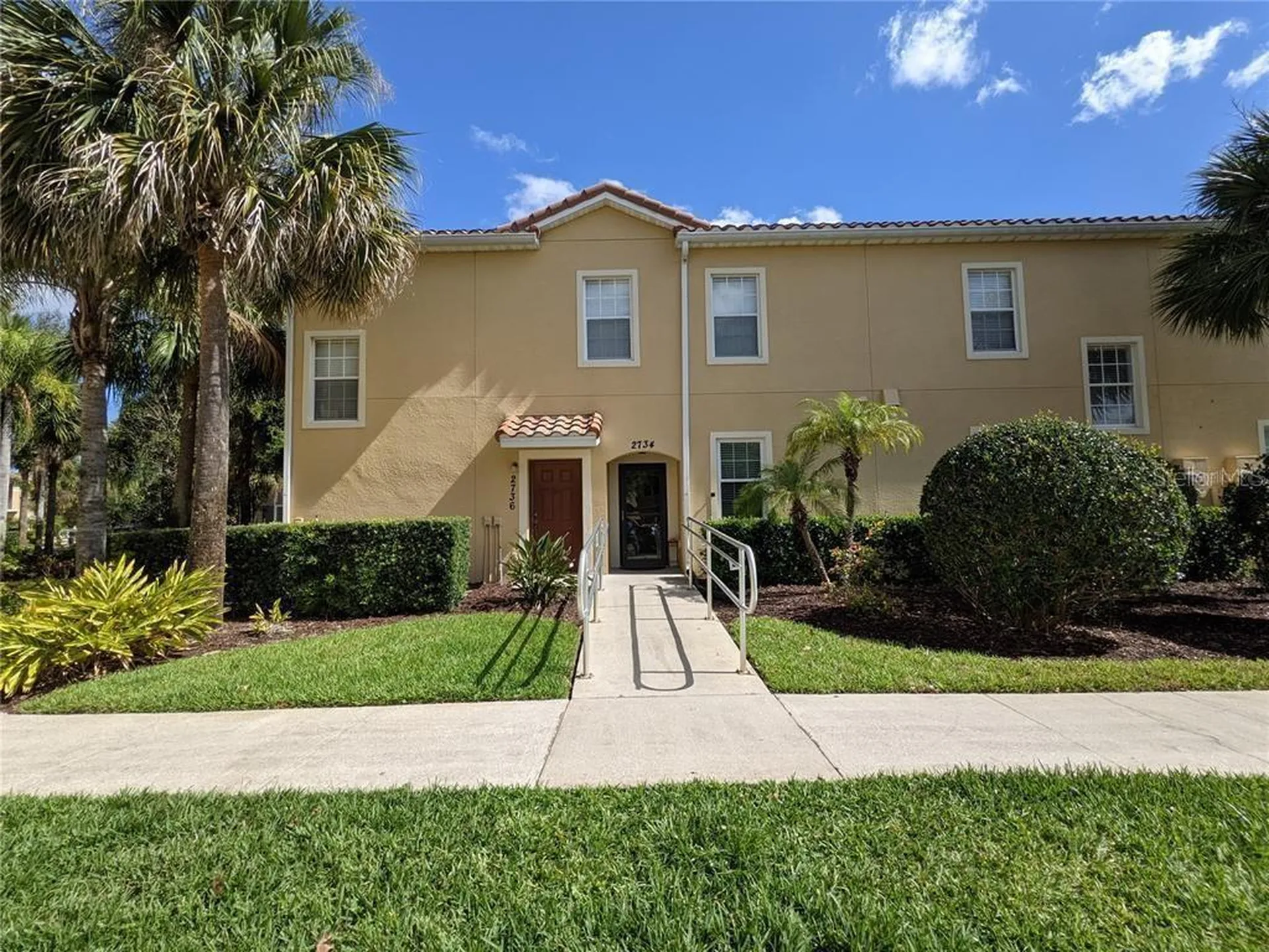 2736 Oakwater Drive Kissimmee FL 34747
