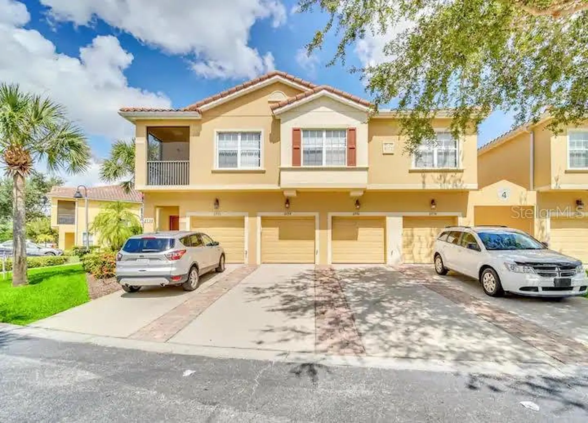 2736 Oakwater Drive Kissimmee FL 34747