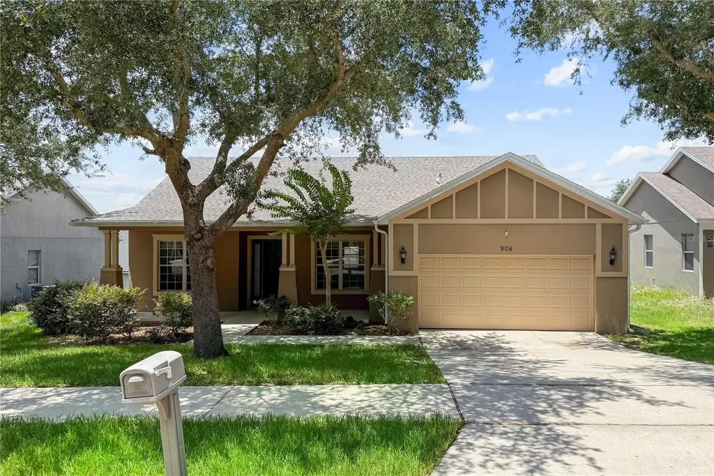 904 White Oak Way Minneola FL 34715