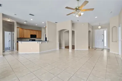 904 White Oak Way Minneola FL 34715