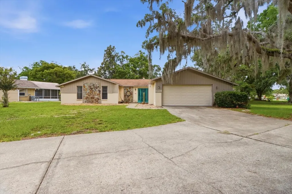 5109 S Running Brook Drive Homosassa FL 34448