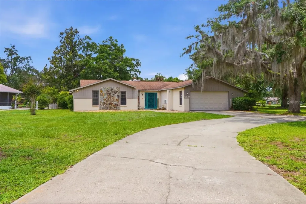 5109 S Running Brook Drive Homosassa FL 34448