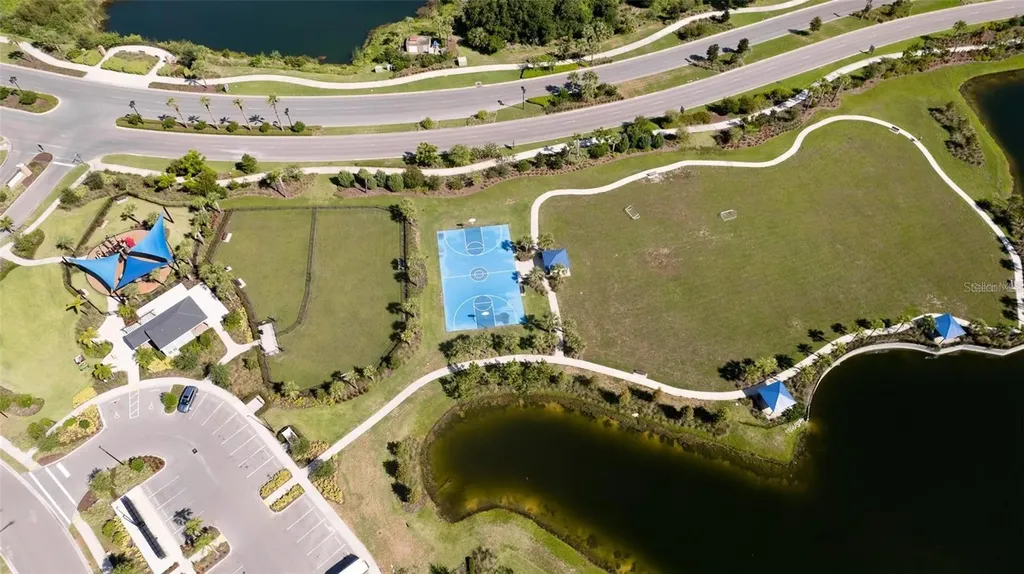 5517 Los Robles Court Palmetto FL 34221