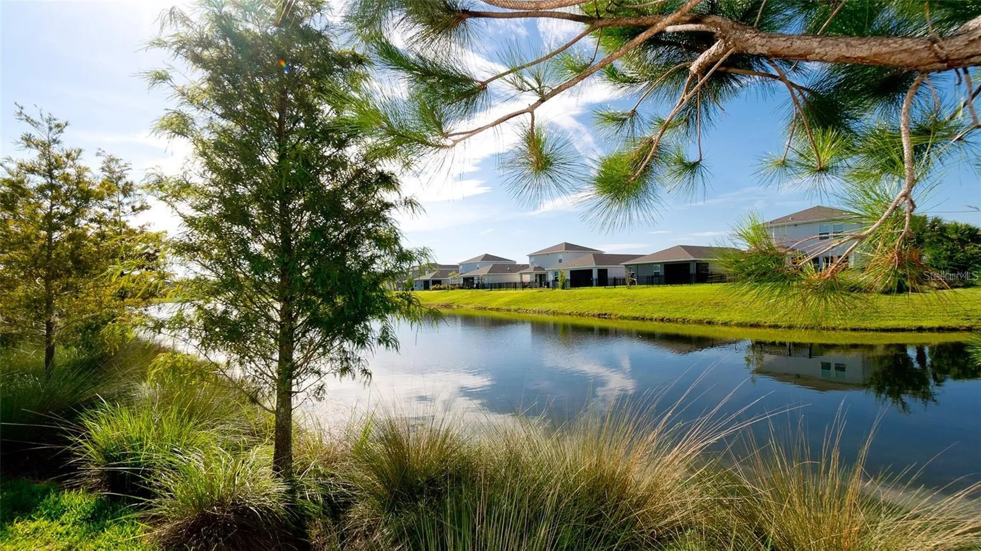 5517 Los Robles Court Palmetto FL 34221