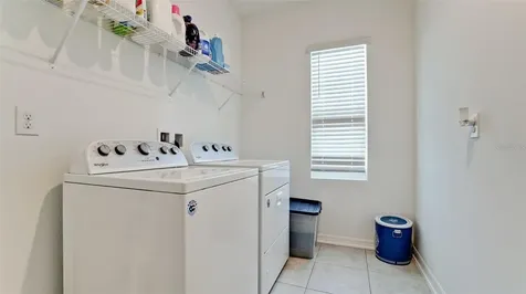 5517 Los Robles Court Palmetto FL 34221