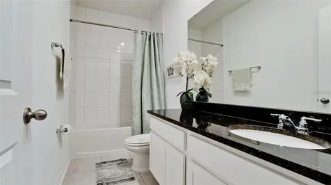 5517 Los Robles Court Palmetto FL 34221
