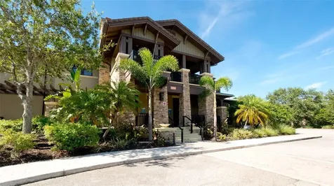 5517 Los Robles Court Palmetto FL 34221